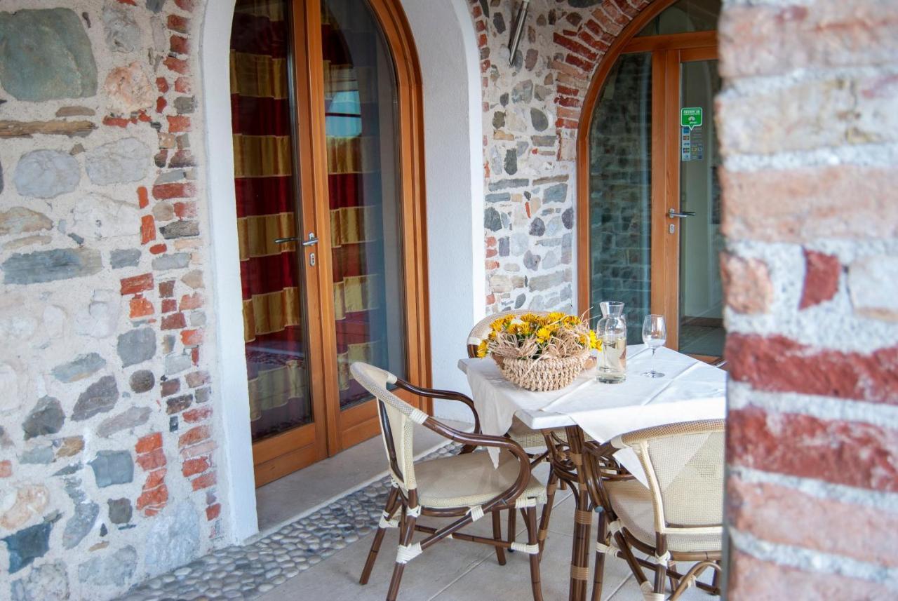 Вилла Agriturismo Antico Splendore Pullir Экстерьер фото
